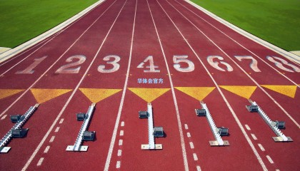 哈兰德自曝足球成瘾引女友吐槽，除了比赛我们还能看什么？