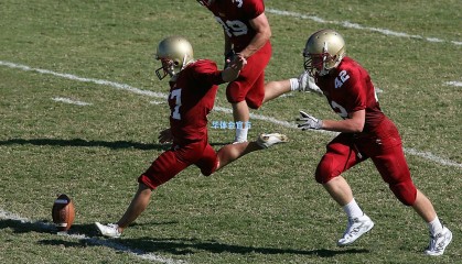 雅各布斯确认，丹尼-罗尔即将执掌流浪者队帅印，球队新时代启幕