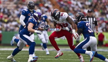 杜锋坦言曾忧惨败阴影笼罩 盛赞青年军崛起成最大慰藉