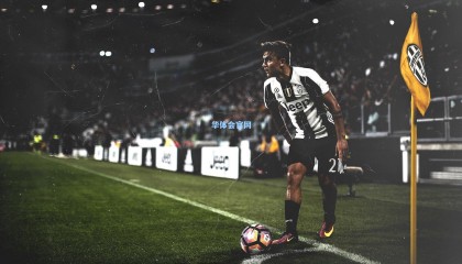 经纪人控诉桑乔女友拖欠酬劳，自曝牵线促成恋情反陷财务纠纷