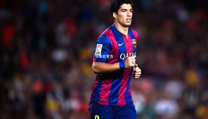 热那亚主场激战维罗纳，马利诺夫斯基关键助攻，科隆博破门难救主