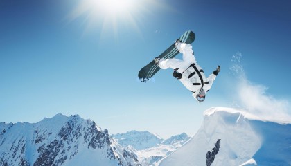 中国U20女足鏖战告捷 青春风暴点燃亚锦赛征程