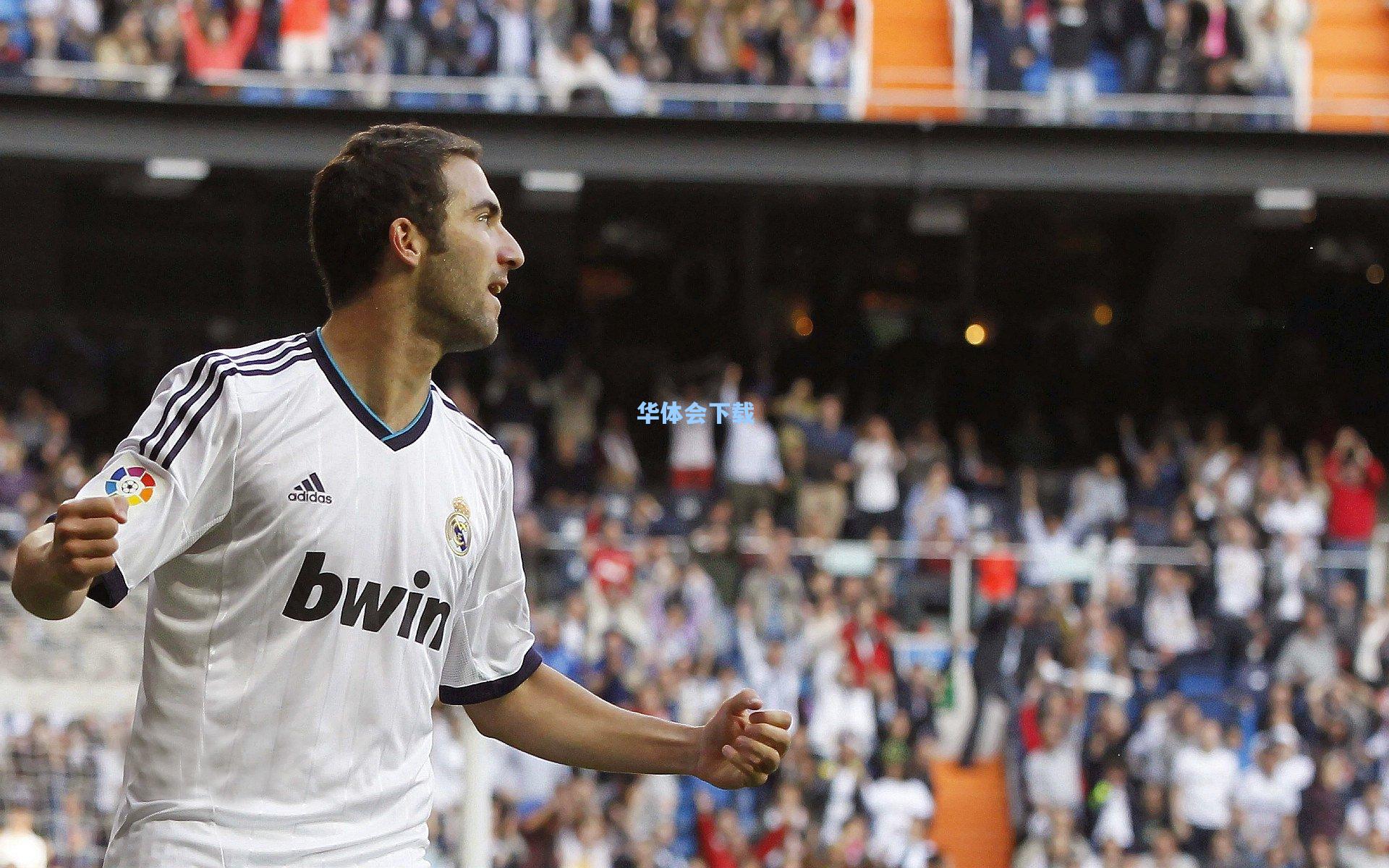 百米飞人巅峰对决，新星闪耀，传奇再续