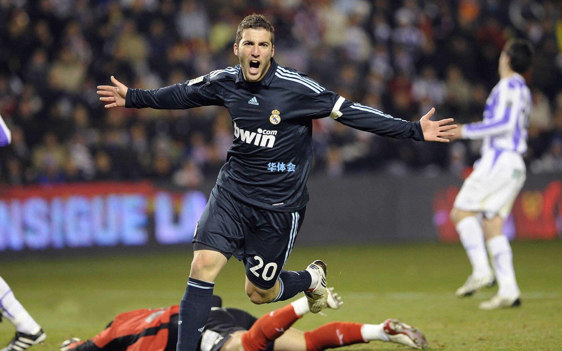 全球首届机器人竞技大赛落幕 中国团队斩获全能冠军