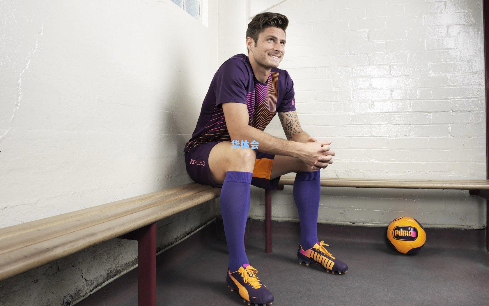 赖特为贝林厄姆鸣不平,媒体批评背后,是未能接纳黑人超级巨星的陈旧偏见