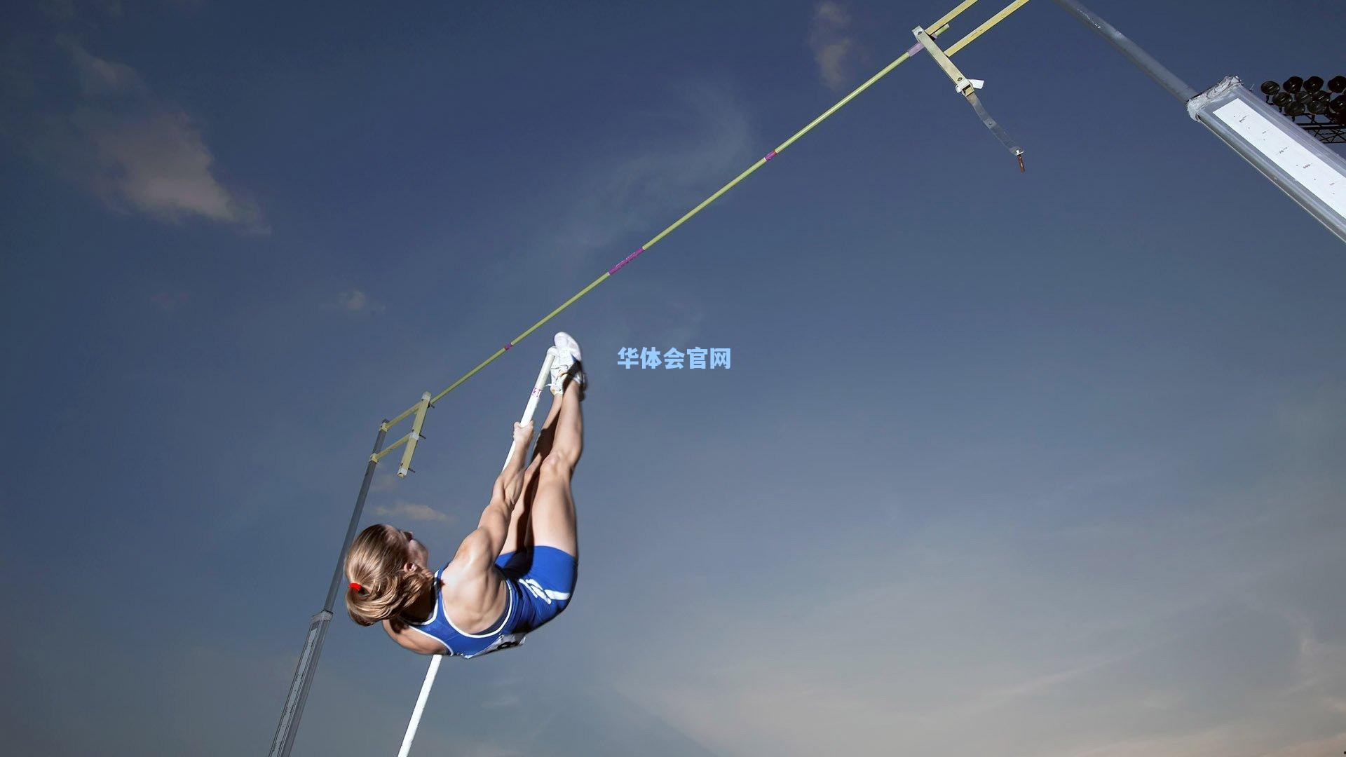 略伦特欧冠之夜封神安菲尔德!独造5球比肩本泽马,马竞客场狂胜创历史